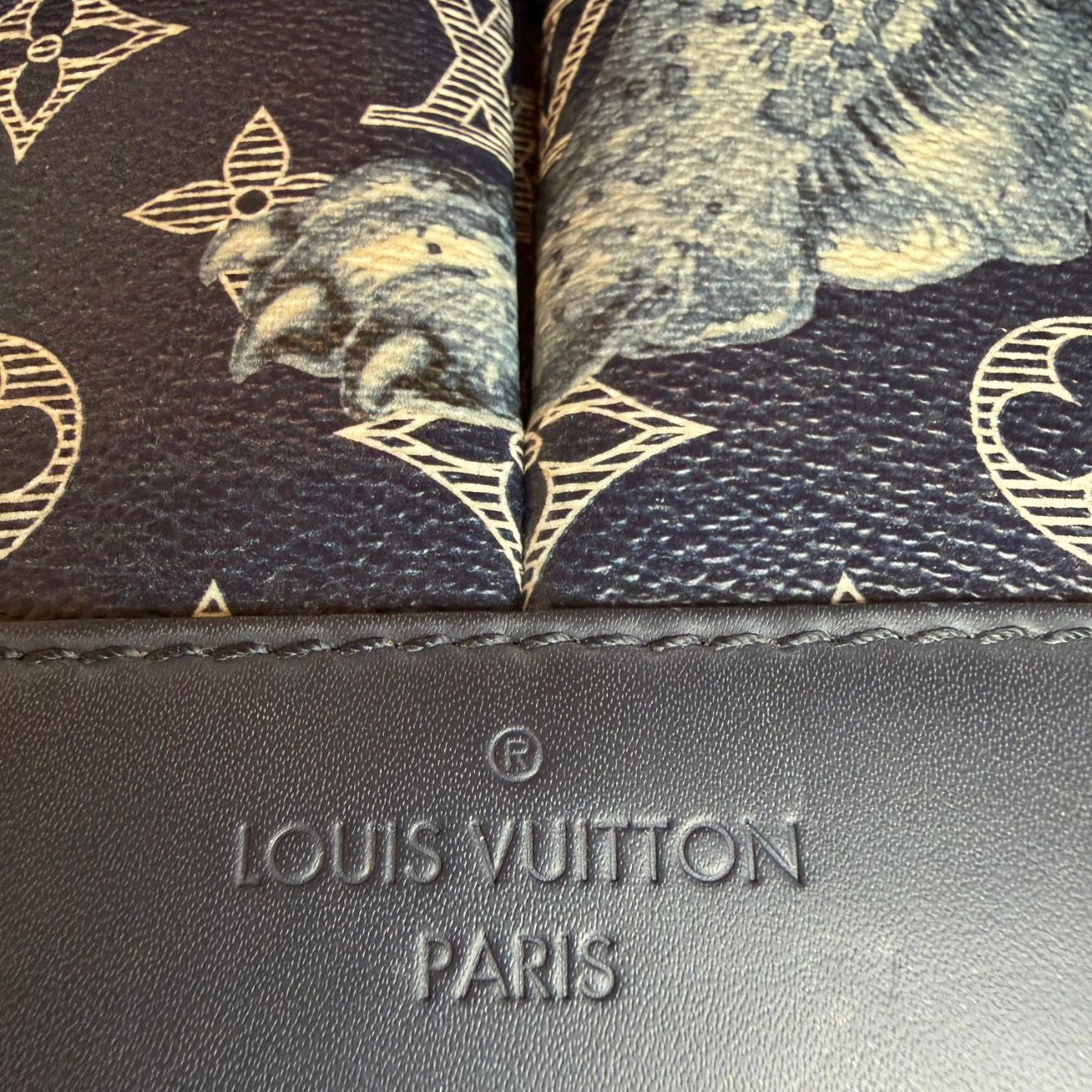 LOUIS VUITTON TRACOLLA Limited Edition