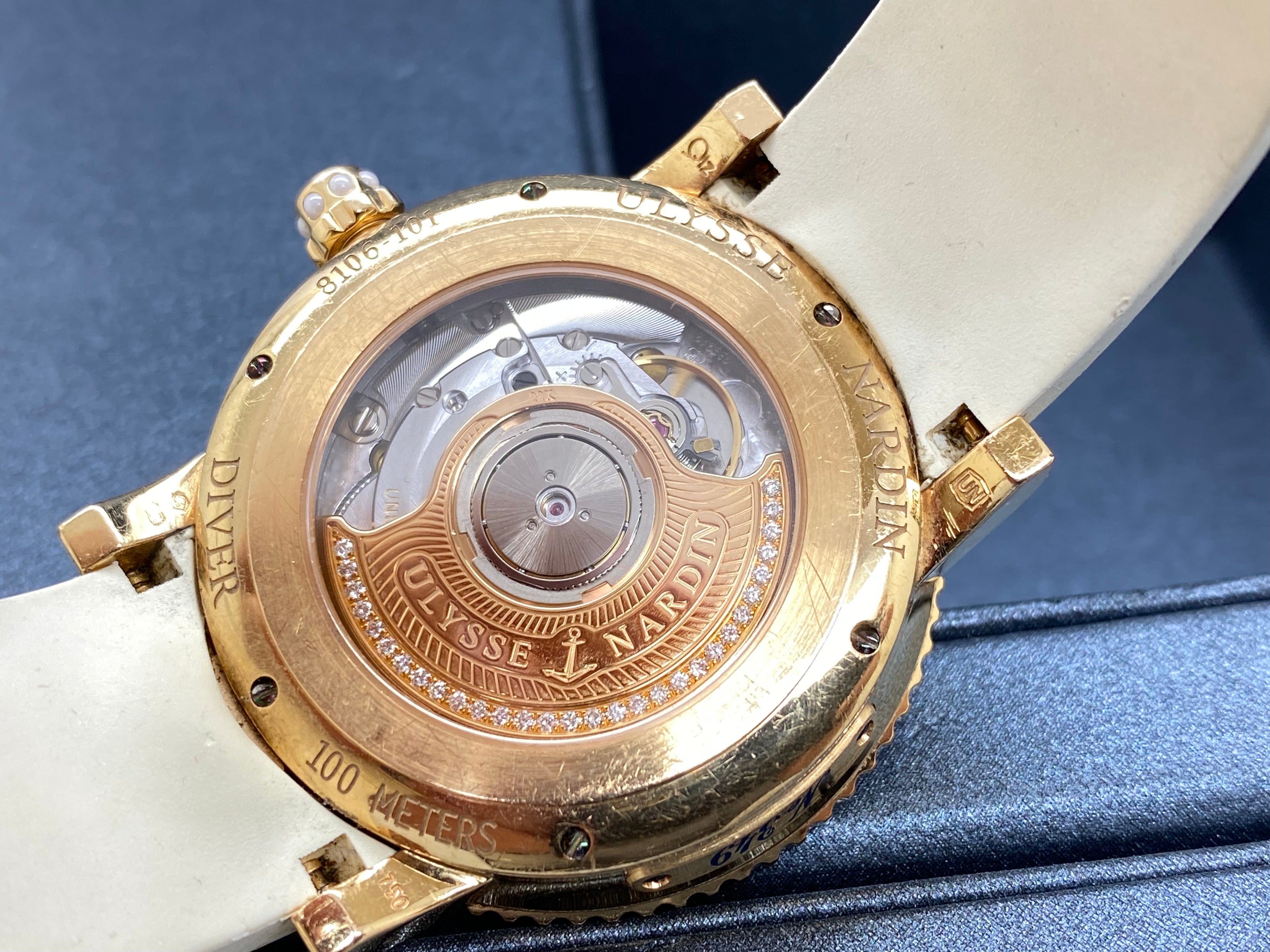 ULYSSE NARDIN LADY DIVER