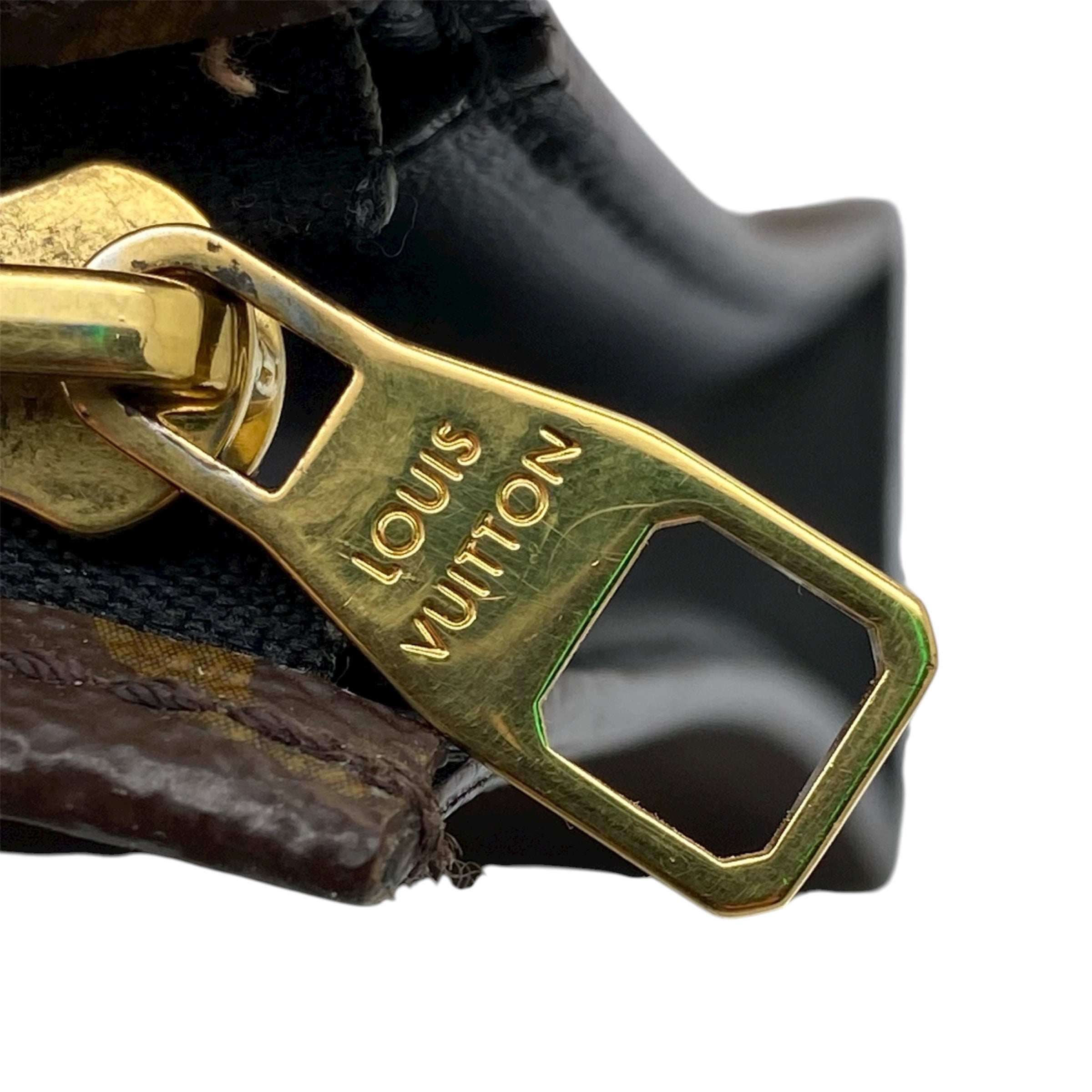 LOUIS VUITTON POCHETTE NM