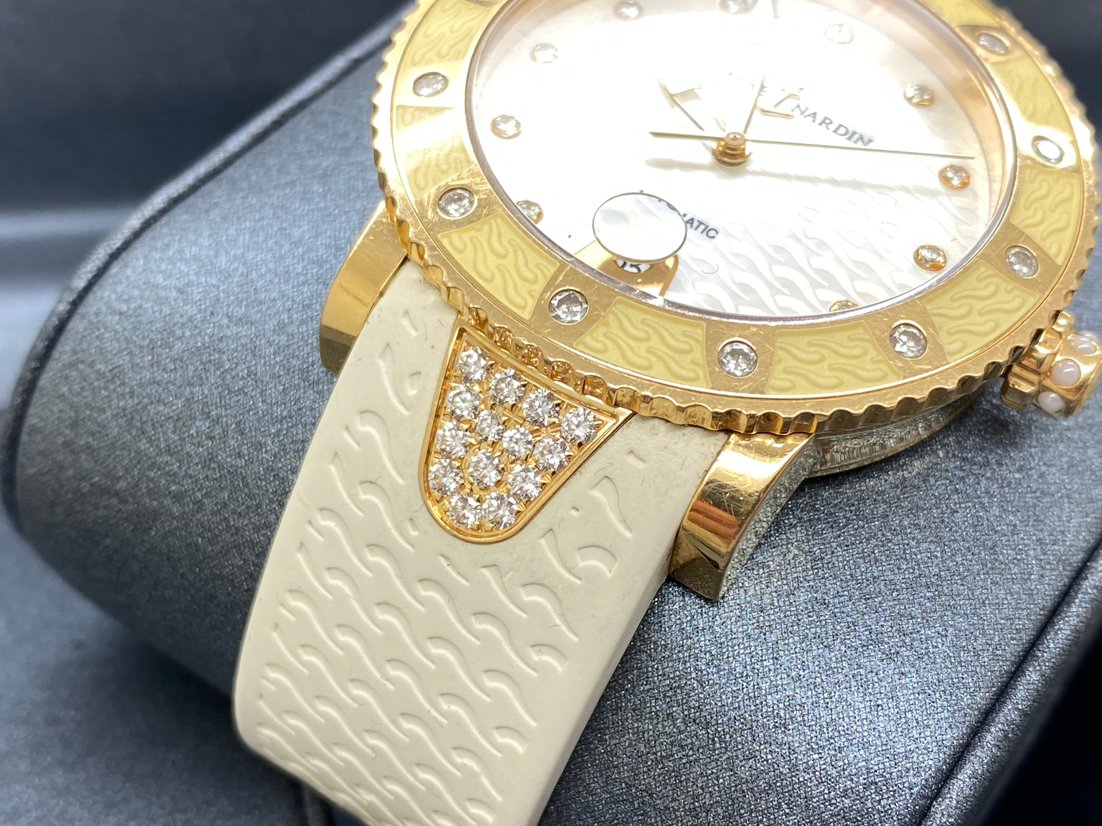 ULYSSE NARDIN LADY DIVER